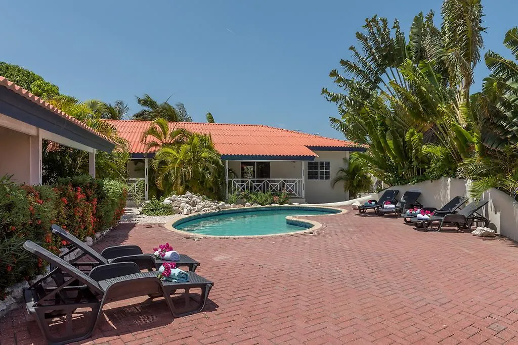 Blue Marlin Apartments Willemstad