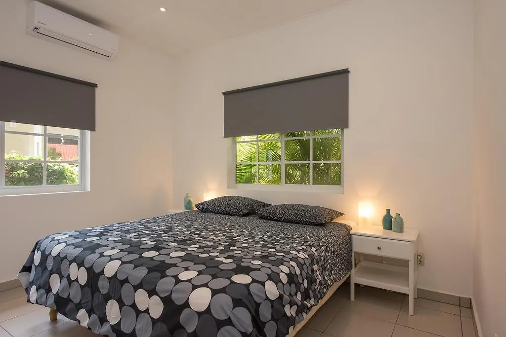 Blue Marlin Apartments Willemstad