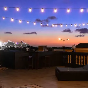 3* Hotel Curacao